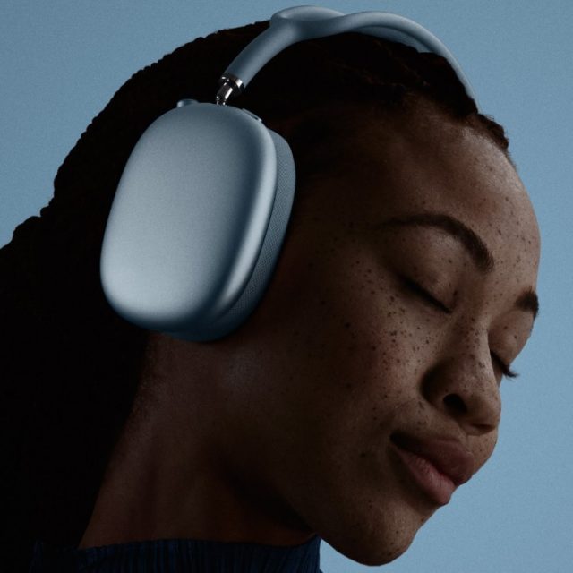 Apple AirPods Max USB-C (MWW63) (2024) Синий (Blue) Беспроводные наушники — изображение 5